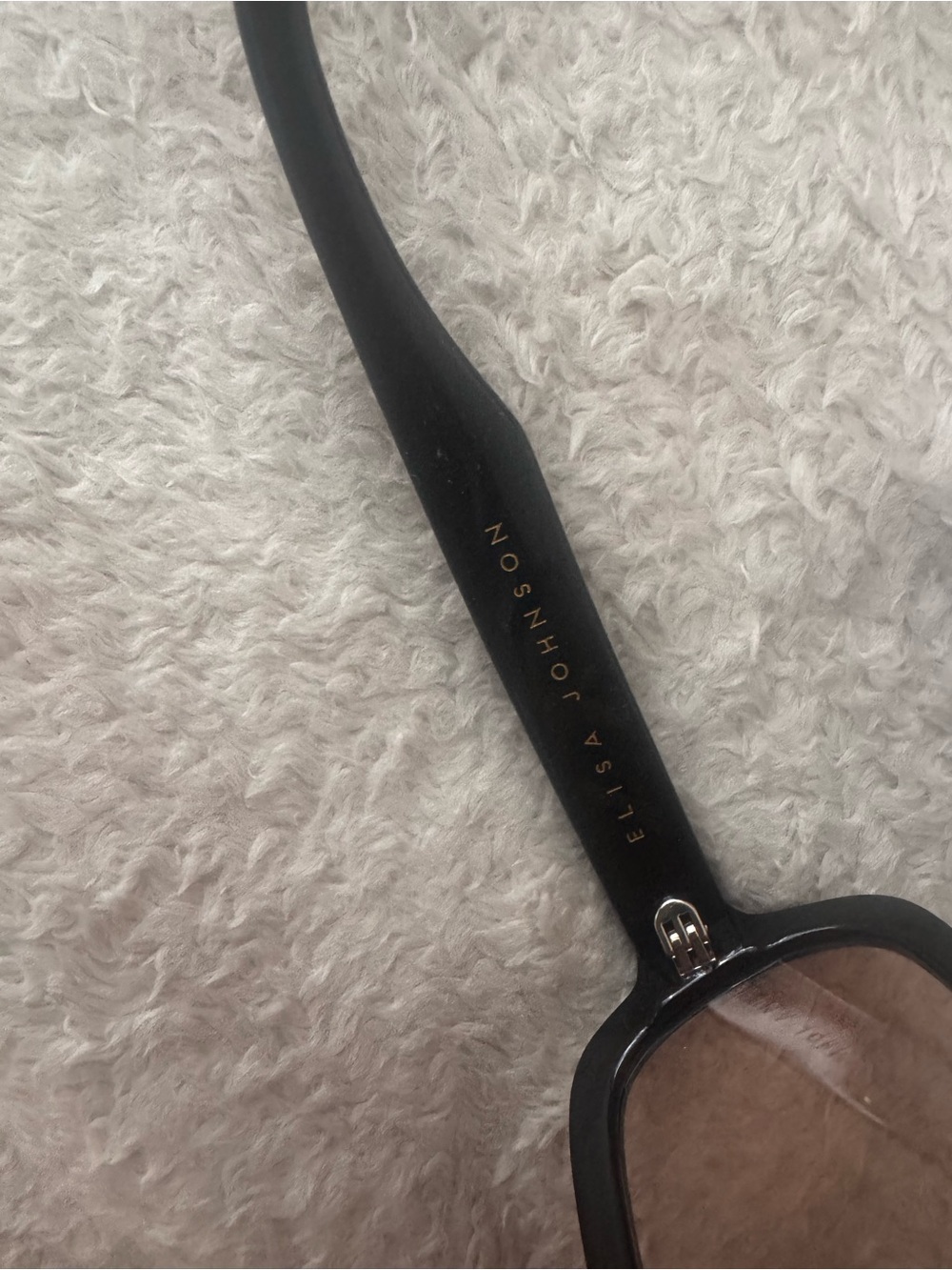 Black Frame Women's Sunglasses with Brown Lenses - Picture 5 of 6